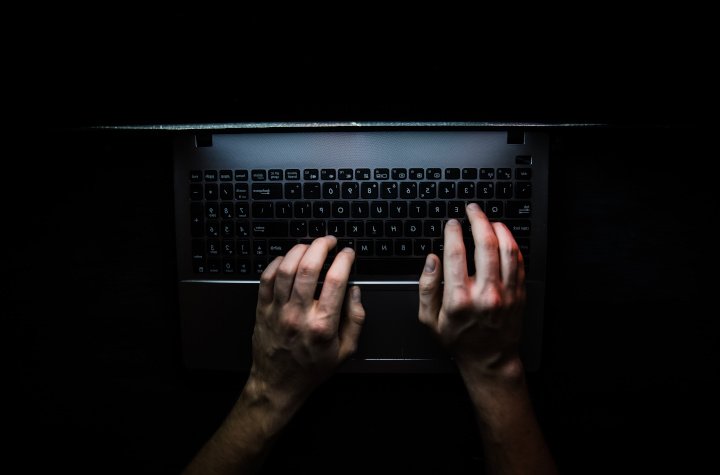 Hackerangriff erkennen und sich vor Hackern schützen: Mit diesen Maßnahmen beugen Sie Angriffen vor