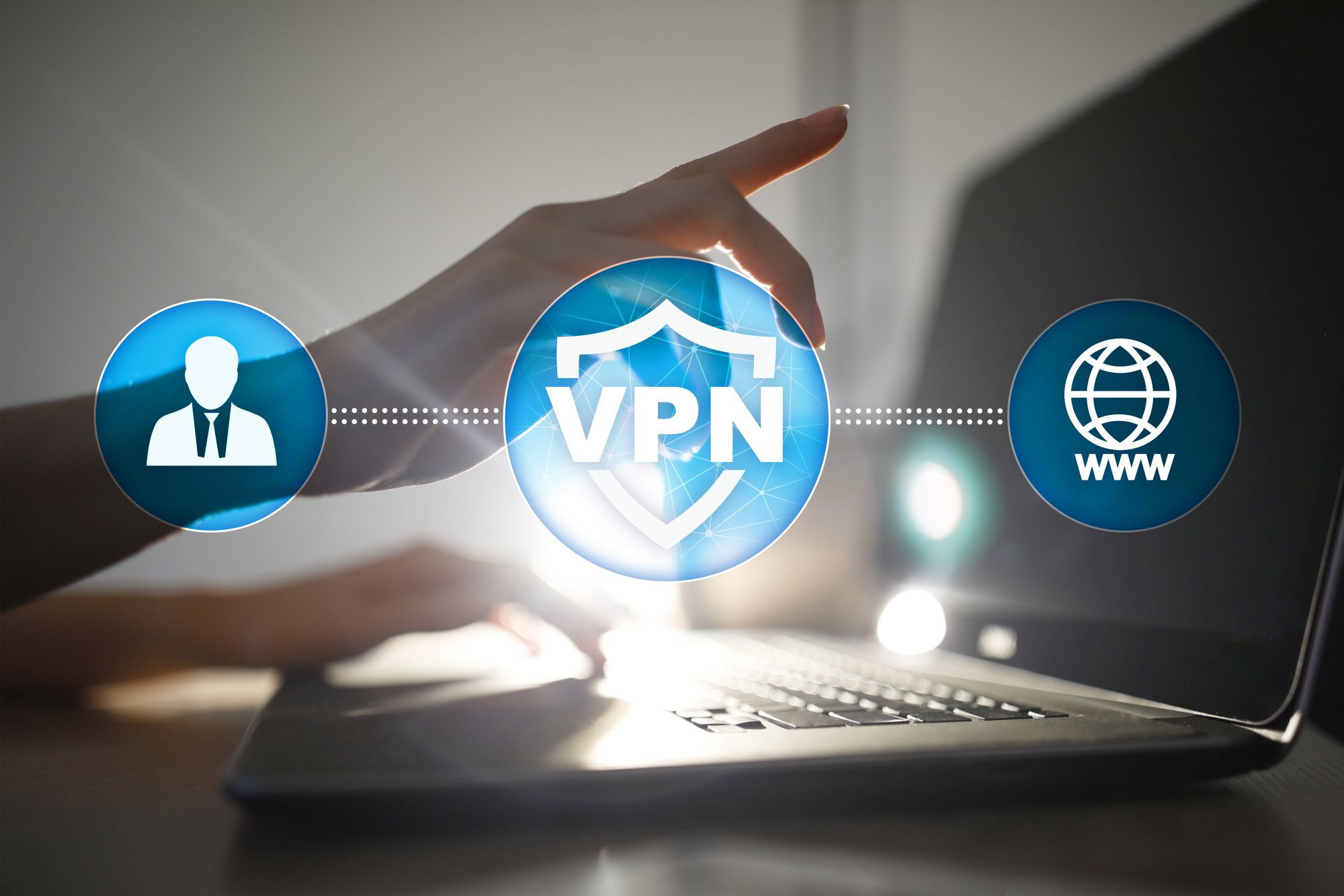 VPN Zeichen mit Hand im Hintergrund